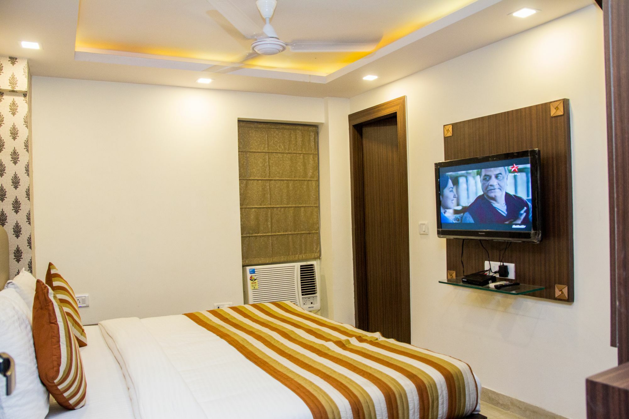 Hotel Pawan Plaza Near Sir Ganga Ram Hospital Delhi  Dış mekan fotoğraf